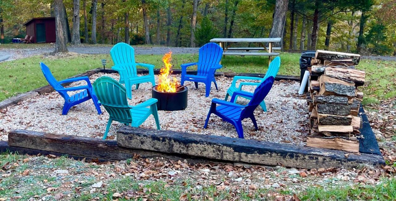 Secluded 2 Story Cabin Pool Wifi Smart Tvs Eureka Springs Exterior photo
